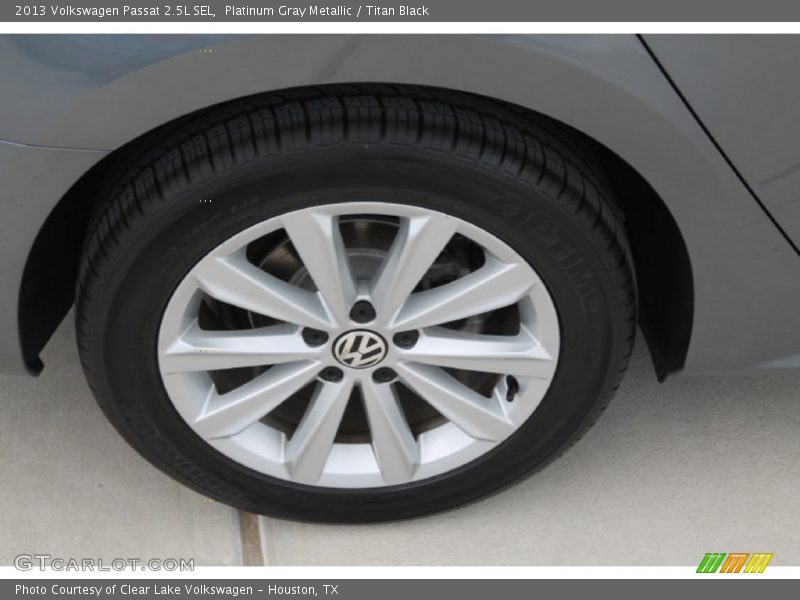 Platinum Gray Metallic / Titan Black 2013 Volkswagen Passat 2.5L SEL