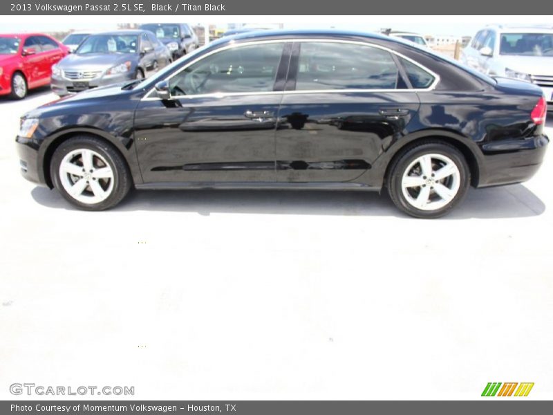 Black / Titan Black 2013 Volkswagen Passat 2.5L SE
