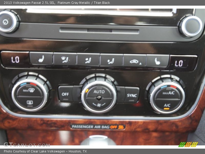 Platinum Gray Metallic / Titan Black 2013 Volkswagen Passat 2.5L SEL