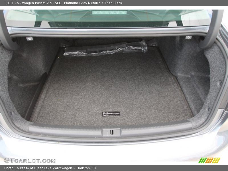  2013 Passat 2.5L SEL Trunk