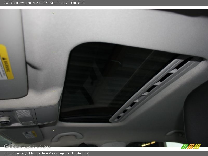 Black / Titan Black 2013 Volkswagen Passat 2.5L SE