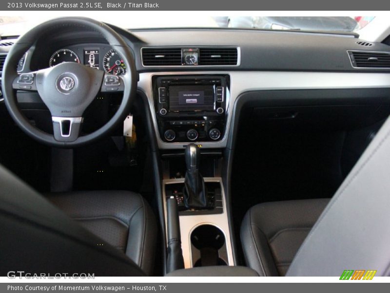 Black / Titan Black 2013 Volkswagen Passat 2.5L SE