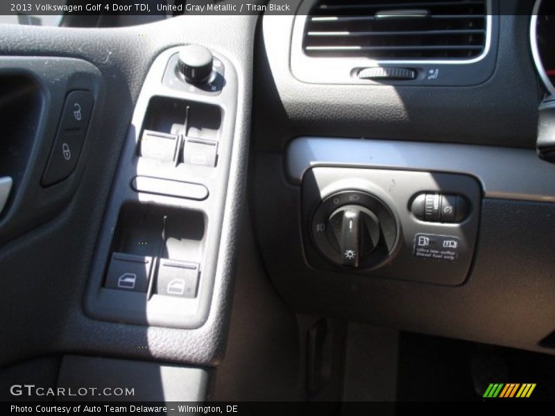United Gray Metallic / Titan Black 2013 Volkswagen Golf 4 Door TDI