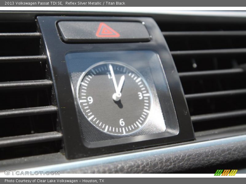 Reflex Silver Metallic / Titan Black 2013 Volkswagen Passat TDI SE
