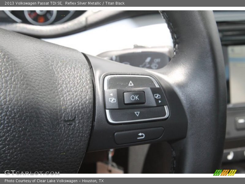 Reflex Silver Metallic / Titan Black 2013 Volkswagen Passat TDI SE