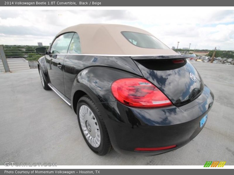 Black / Beige 2014 Volkswagen Beetle 1.8T Convertible