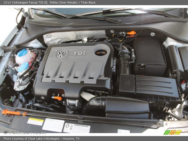 Reflex Silver Metallic / Titan Black 2013 Volkswagen Passat TDI SE