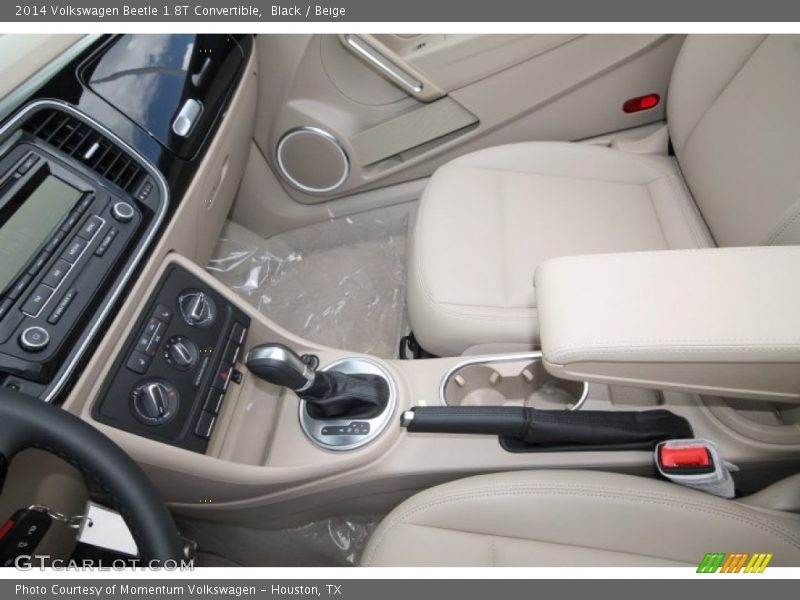Black / Beige 2014 Volkswagen Beetle 1.8T Convertible