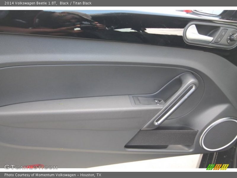 Black / Titan Black 2014 Volkswagen Beetle 1.8T