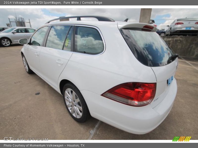 Pure White / Cornsilk Beige 2014 Volkswagen Jetta TDI SportWagen