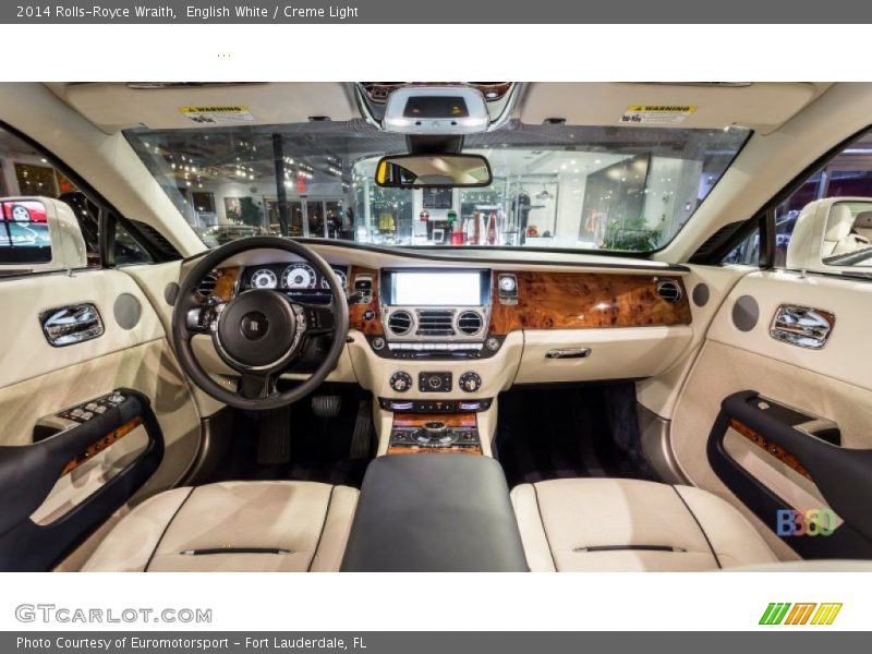 Dashboard of 2014 Wraith 