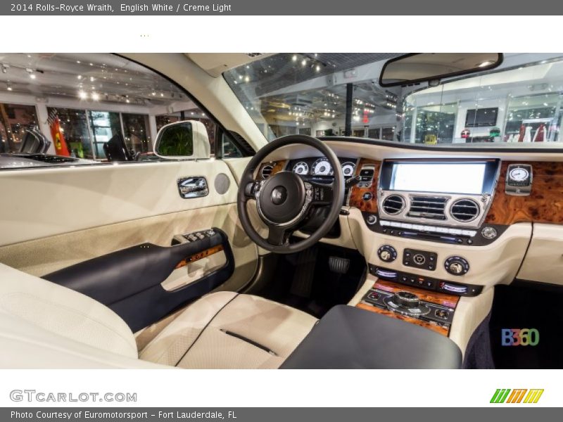 English White / Creme Light 2014 Rolls-Royce Wraith