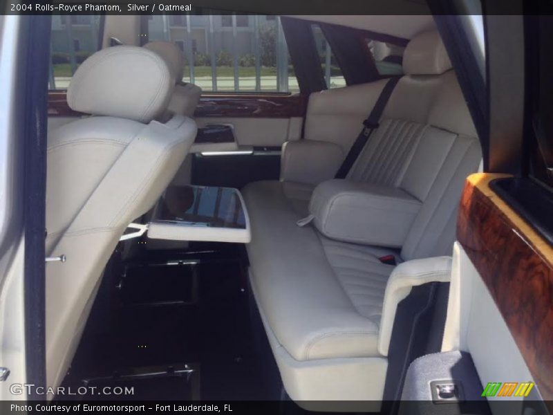 Silver / Oatmeal 2004 Rolls-Royce Phantom