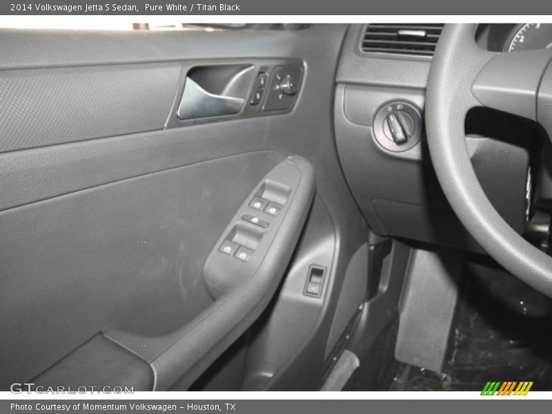 Pure White / Titan Black 2014 Volkswagen Jetta S Sedan