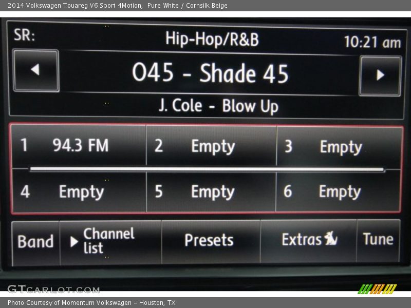 Pure White / Cornsilk Beige 2014 Volkswagen Touareg V6 Sport 4Motion