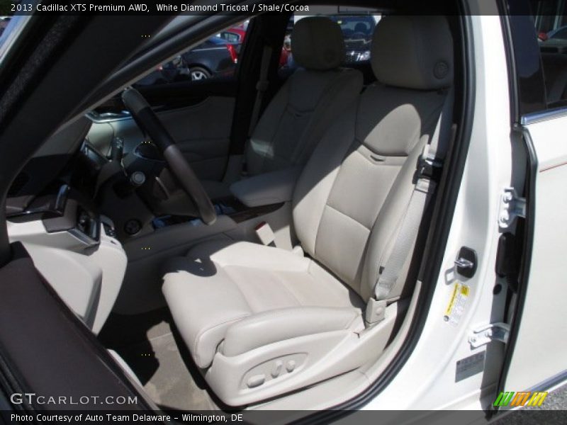 White Diamond Tricoat / Shale/Cocoa 2013 Cadillac XTS Premium AWD