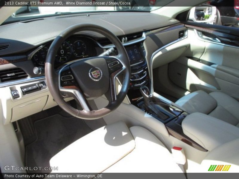 White Diamond Tricoat / Shale/Cocoa 2013 Cadillac XTS Premium AWD