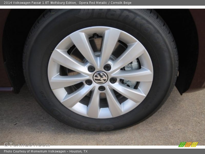Opera Red Metallic / Cornsilk Beige 2014 Volkswagen Passat 1.8T Wolfsburg Edition