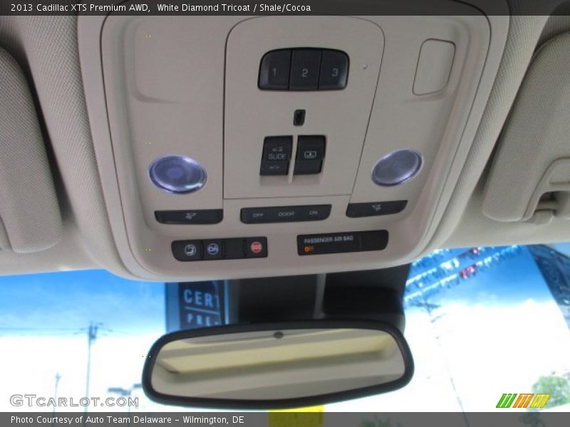 White Diamond Tricoat / Shale/Cocoa 2013 Cadillac XTS Premium AWD
