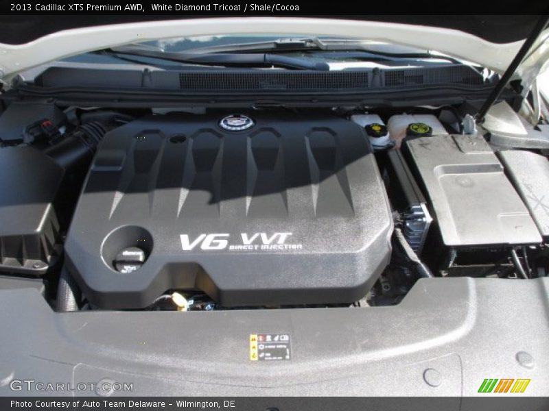 White Diamond Tricoat / Shale/Cocoa 2013 Cadillac XTS Premium AWD