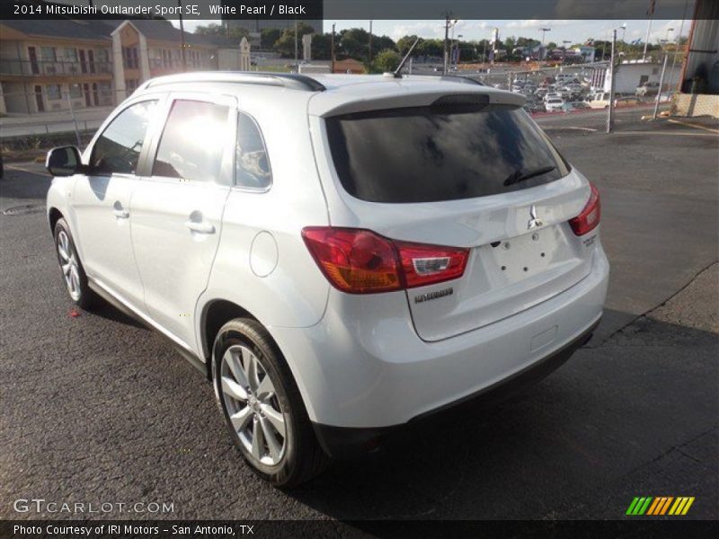 White Pearl / Black 2014 Mitsubishi Outlander Sport SE