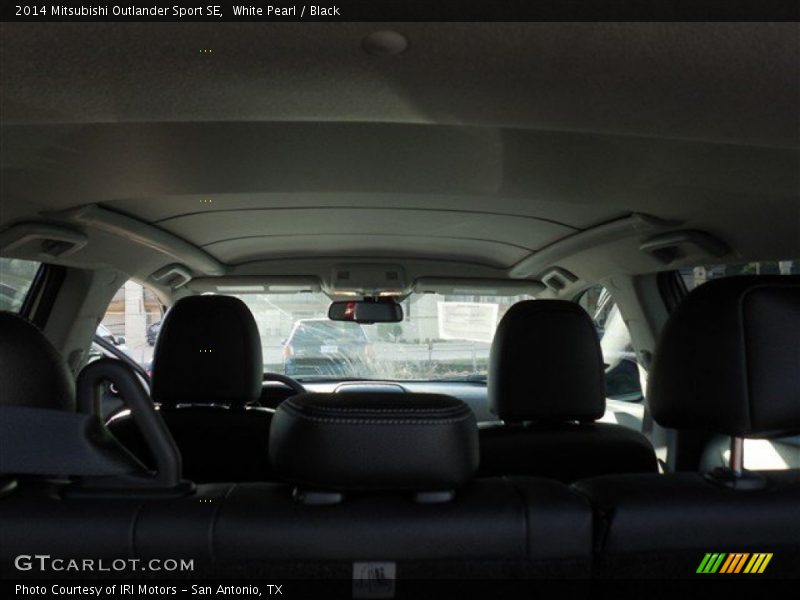 White Pearl / Black 2014 Mitsubishi Outlander Sport SE