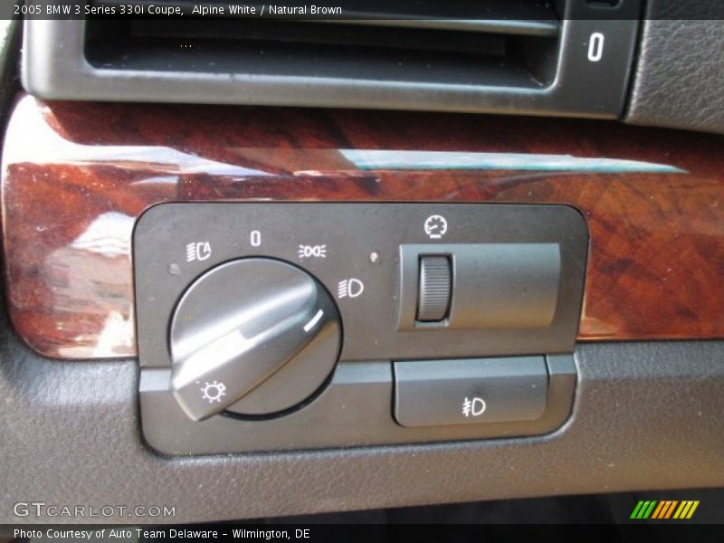 Controls of 2005 3 Series 330i Coupe