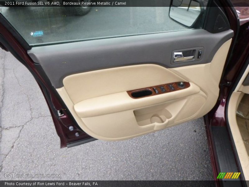 Bordeaux Reserve Metallic / Camel 2011 Ford Fusion SEL V6 AWD