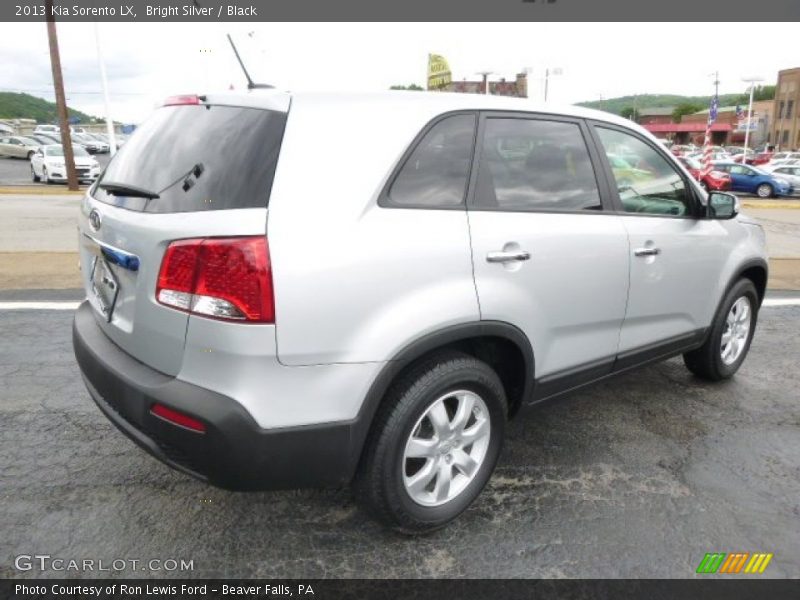 Bright Silver / Black 2013 Kia Sorento LX