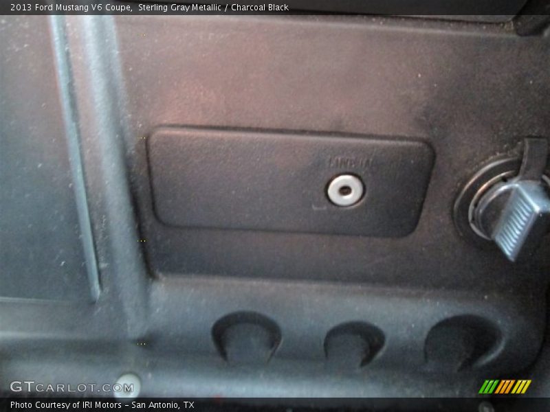 Sterling Gray Metallic / Charcoal Black 2013 Ford Mustang V6 Coupe
