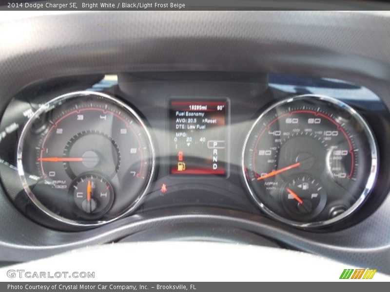 Bright White / Black/Light Frost Beige 2014 Dodge Charger SE