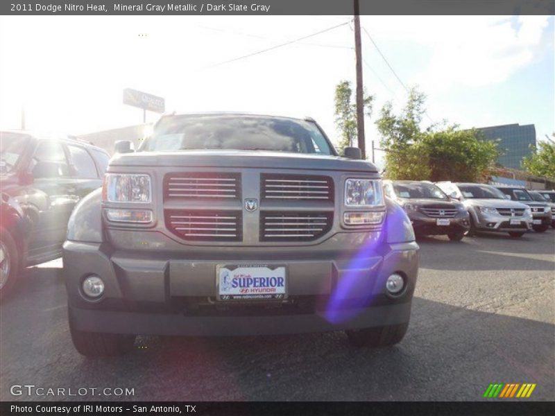 Mineral Gray Metallic / Dark Slate Gray 2011 Dodge Nitro Heat