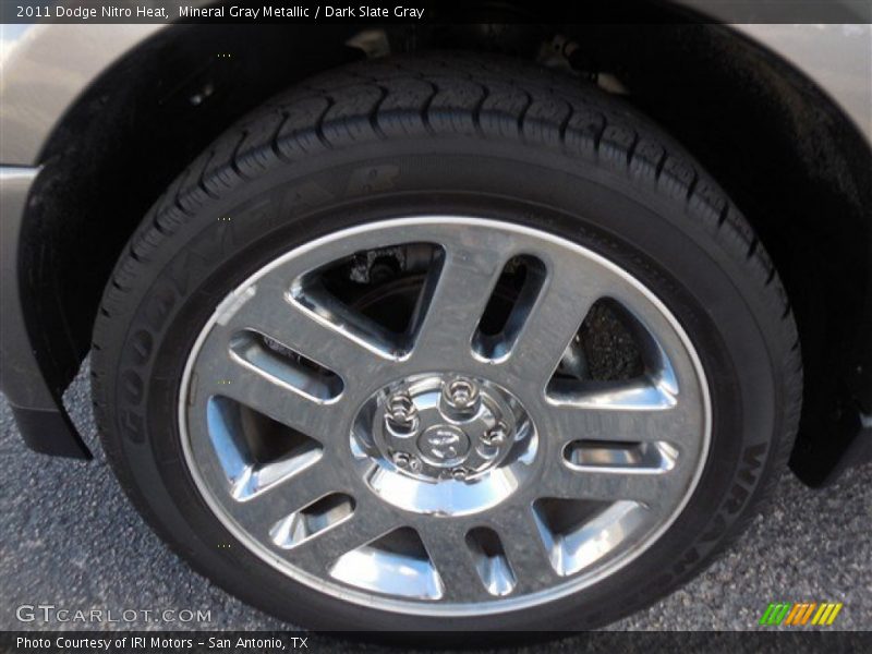 Mineral Gray Metallic / Dark Slate Gray 2011 Dodge Nitro Heat