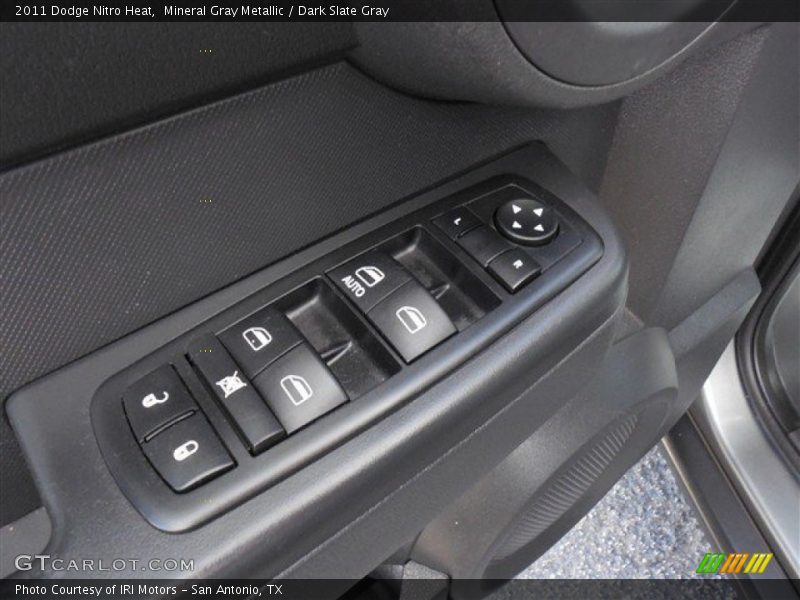 Mineral Gray Metallic / Dark Slate Gray 2011 Dodge Nitro Heat