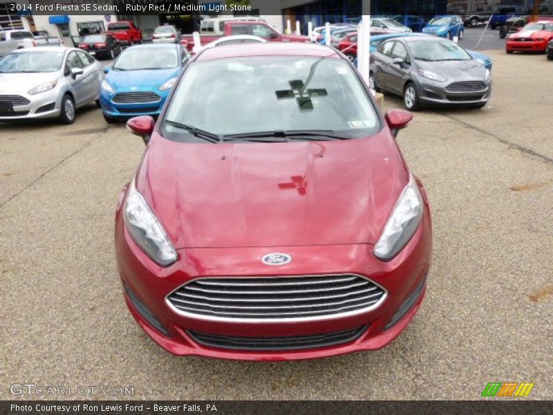 Ruby Red / Medium Light Stone 2014 Ford Fiesta SE Sedan