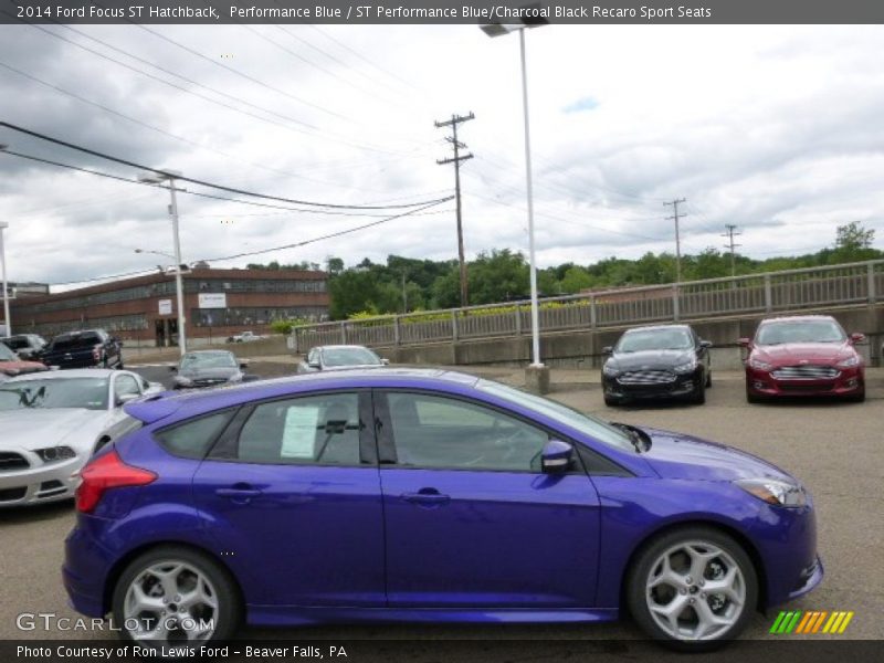 Performance Blue / ST Performance Blue/Charcoal Black Recaro Sport Seats 2014 Ford Focus ST Hatchback