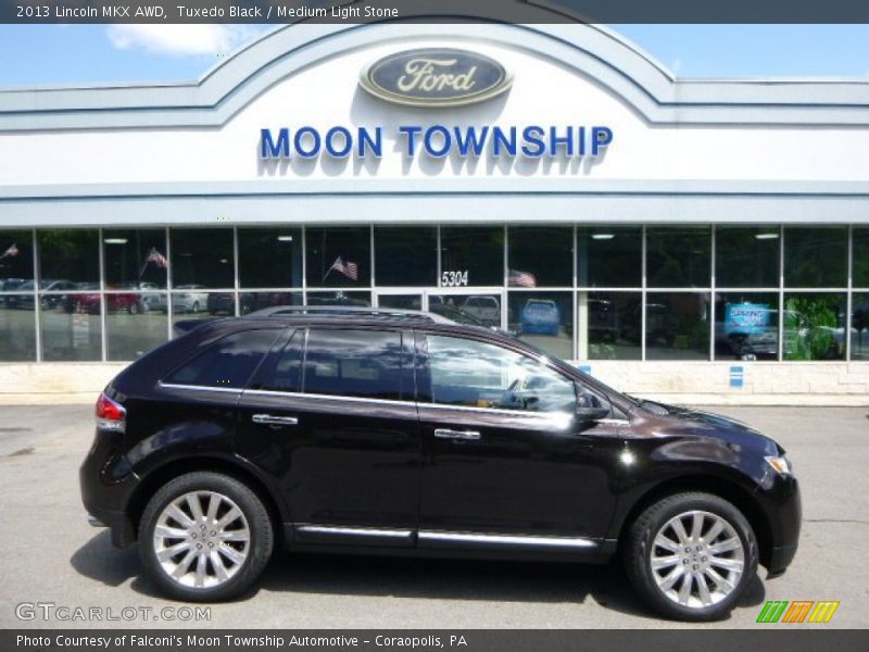 Tuxedo Black / Medium Light Stone 2013 Lincoln MKX AWD