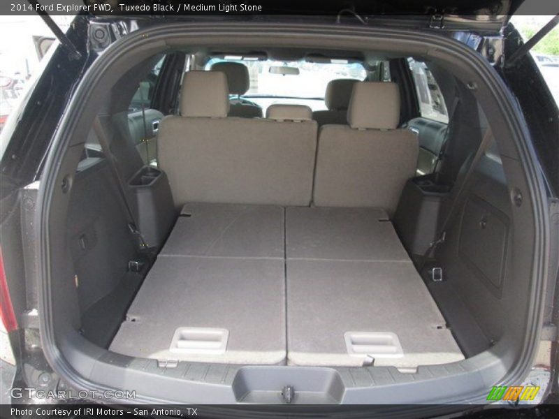 Tuxedo Black / Medium Light Stone 2014 Ford Explorer FWD