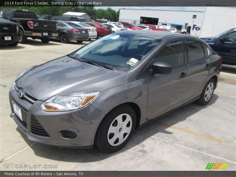 Sterling Gray / Charcoal Black 2014 Ford Focus S Sedan