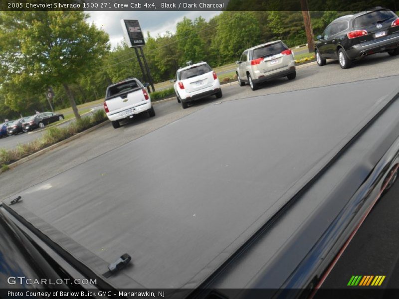 Black / Dark Charcoal 2005 Chevrolet Silverado 1500 Z71 Crew Cab 4x4