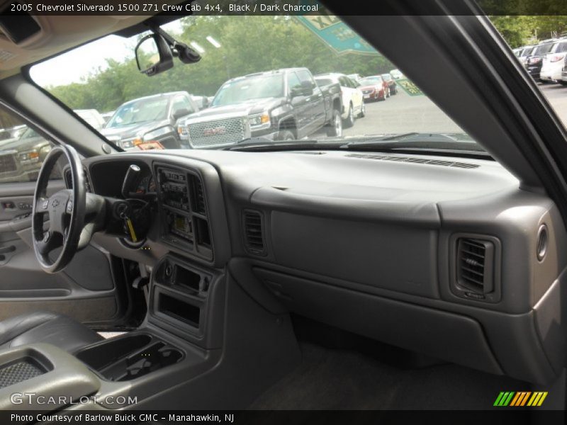Black / Dark Charcoal 2005 Chevrolet Silverado 1500 Z71 Crew Cab 4x4