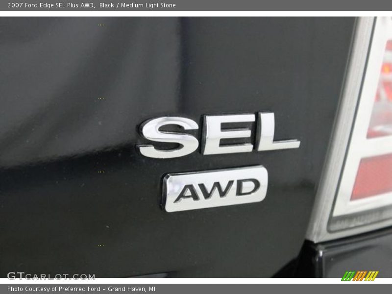 Black / Medium Light Stone 2007 Ford Edge SEL Plus AWD