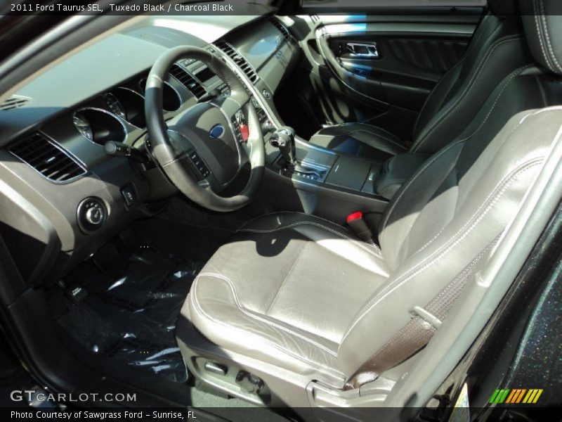 Tuxedo Black / Charcoal Black 2011 Ford Taurus SEL