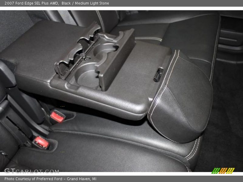 Black / Medium Light Stone 2007 Ford Edge SEL Plus AWD