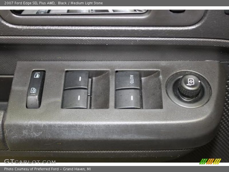 Black / Medium Light Stone 2007 Ford Edge SEL Plus AWD
