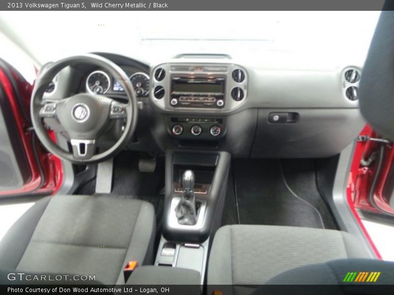 Wild Cherry Metallic / Black 2013 Volkswagen Tiguan S