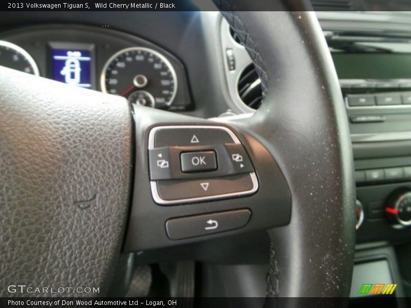Wild Cherry Metallic / Black 2013 Volkswagen Tiguan S