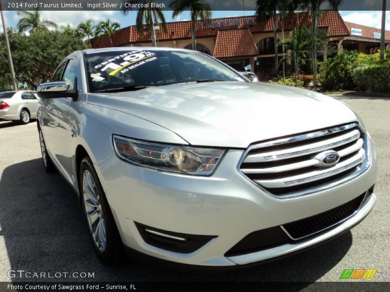 Ingot Silver / Charcoal Black 2014 Ford Taurus Limited