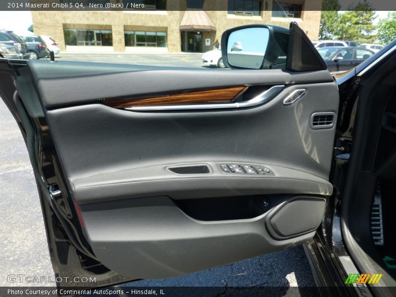 Nero (Black) / Nero 2014 Maserati Ghibli S Q4