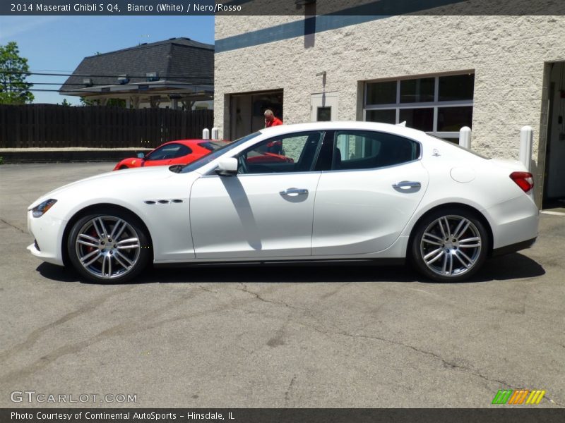 Bianco (White) / Nero/Rosso 2014 Maserati Ghibli S Q4